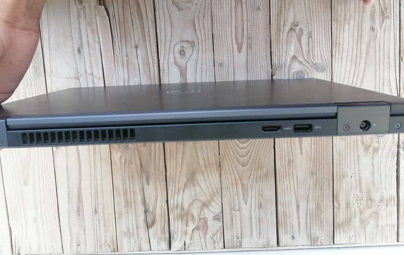 Dell, Precision 3520 with Nvidea Graphic card 3