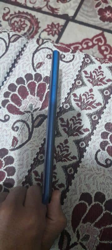 Redmi Note 9 4/64 with Box in Lush Condition 3