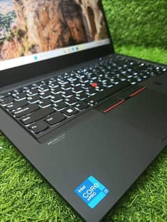 Lenovo ThinkPad T14 Gen -2  / heavy duty/Quadcore high end Ultrabook