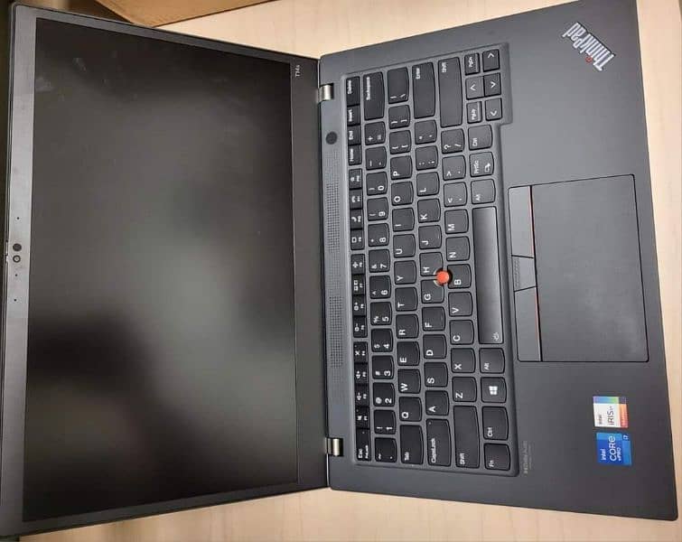 Lenovo ThinkPad T14 Gen -2  / heavy duty/Quadcore high end Ultrabook 2