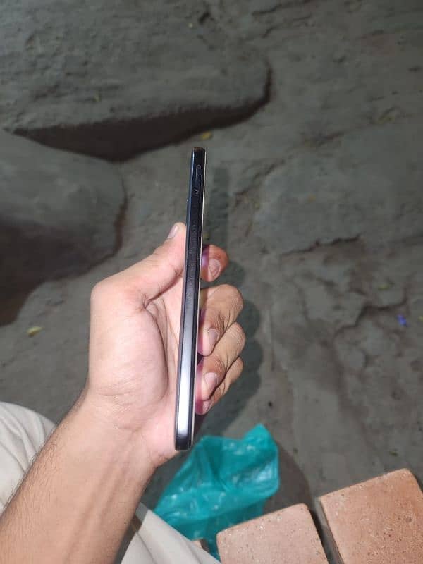 REDMI NOTE 11 UP FOR SALE 4