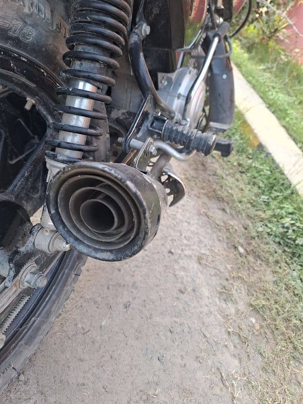 exaust bilkul ok all bike ybr honda suzuki sab ko lag jata hai 0