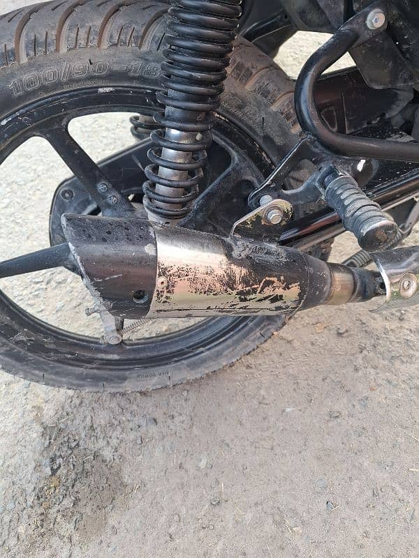 exaust bilkul ok all bike ybr honda suzuki sab ko lag jata hai 1