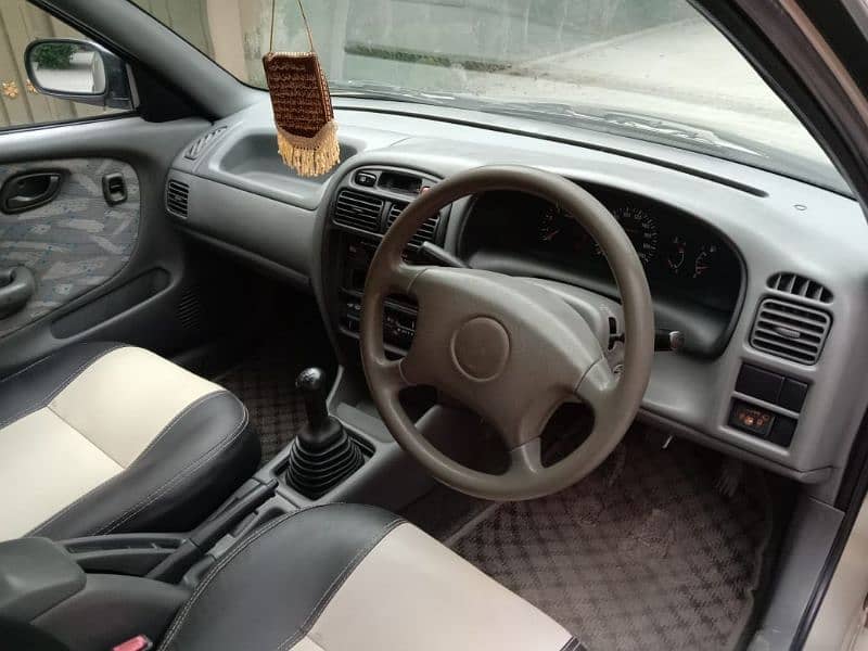 Suzuki Baleno 2005 5