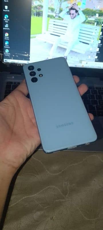 SAMSUNG A 32 3