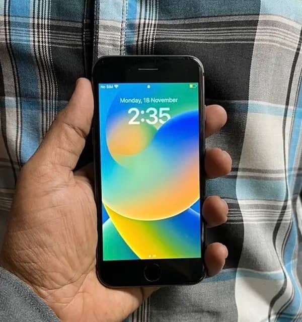 iPhone 8 pta approved 64 gb exchange posible read add 1