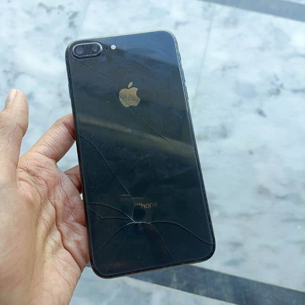 iPhone 8 plus 64 GB non pta 6