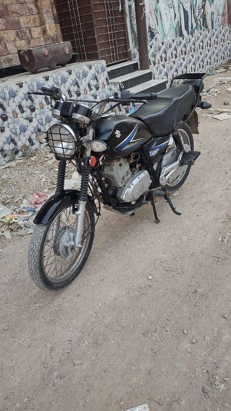 suzuki GS 2016 2