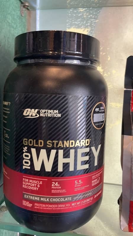 Gold standard whey protein. 3