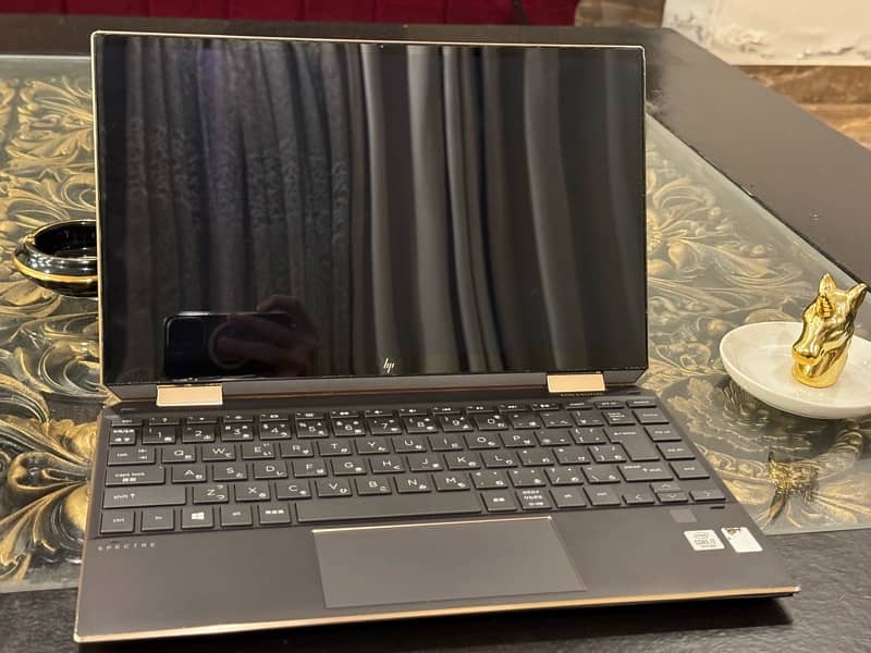 Hp Spectre X360 10th Gen Black and Gold Diamond cut Edition! 18