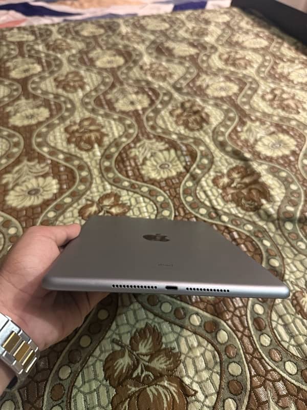 iPad 5th generation 4