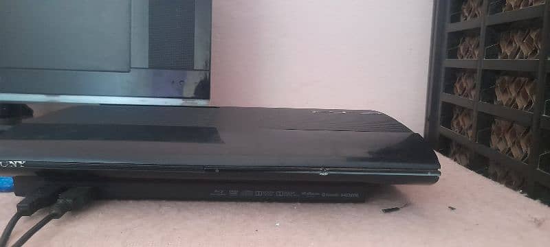 PS3 SUPER OR ULTRA SLIM 3