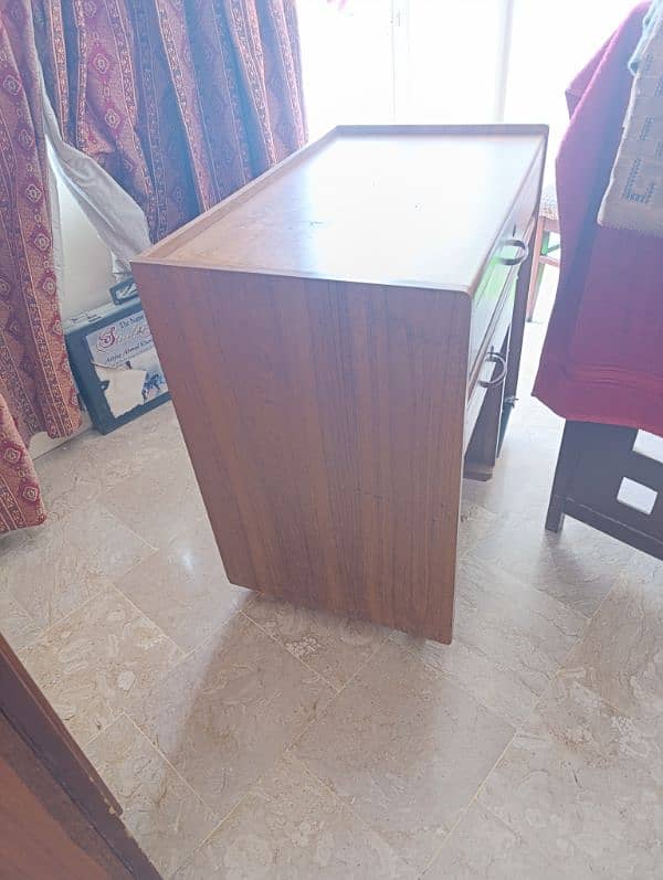 Office Computer Table for Sale 3