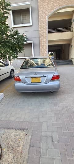 Mitsubishi Lancer 2005