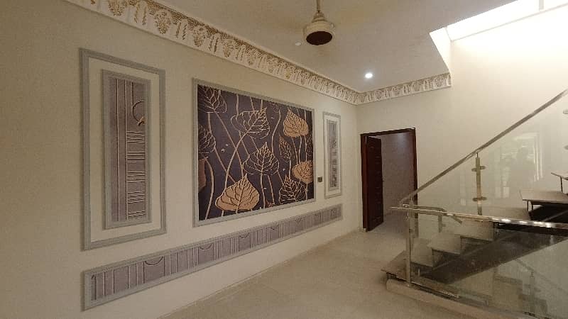 Spacious House Is Available For Sale In Ideal Location Of Al Hafeez Gardens 13