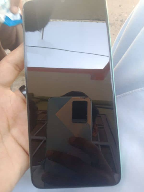 infinx smart7 4/64 glass chang hy baki sb oky hy koi falt ni hy 2