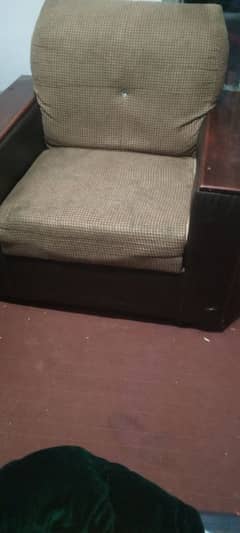 6 Seater sofa set good condition for sale