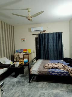 Furnish room for female in psic society near lums dha lhr