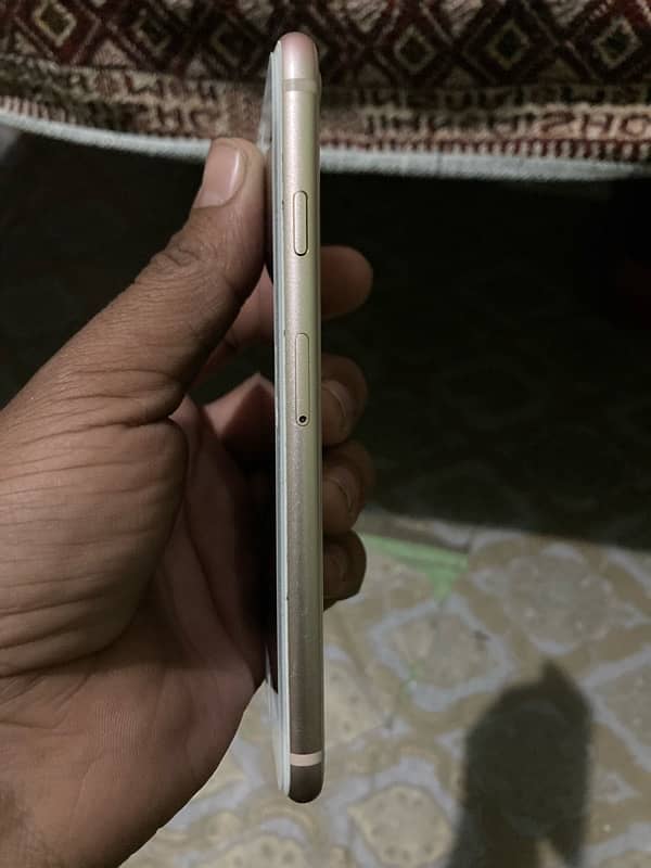 IPhone 8 Non PTA 64GB 3