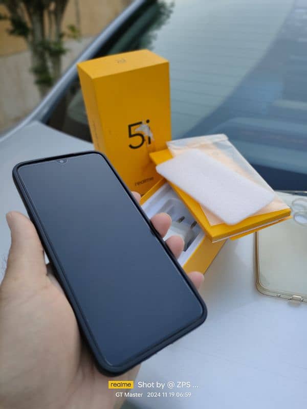 Realme 5i 7