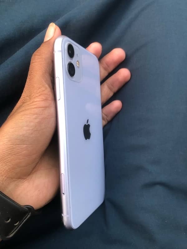 iPhone 11 128gb all ok with box 6