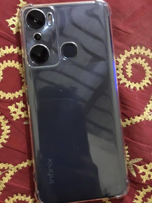 Infinix Hot 20i 4