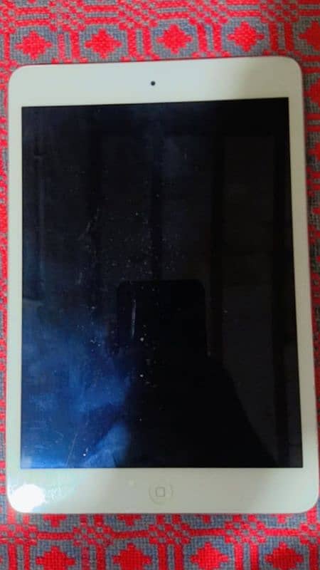 New condition ipad mini 2 1