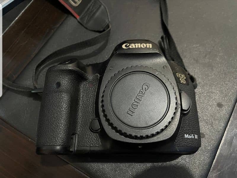 canon 5d Mark iii urgent sale 4