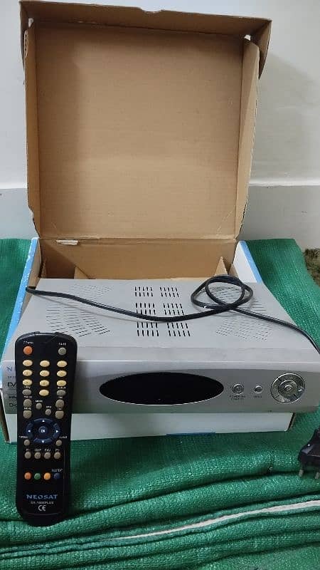 NEOSAT SX-1600dish receiver, satellite digital receiver 1