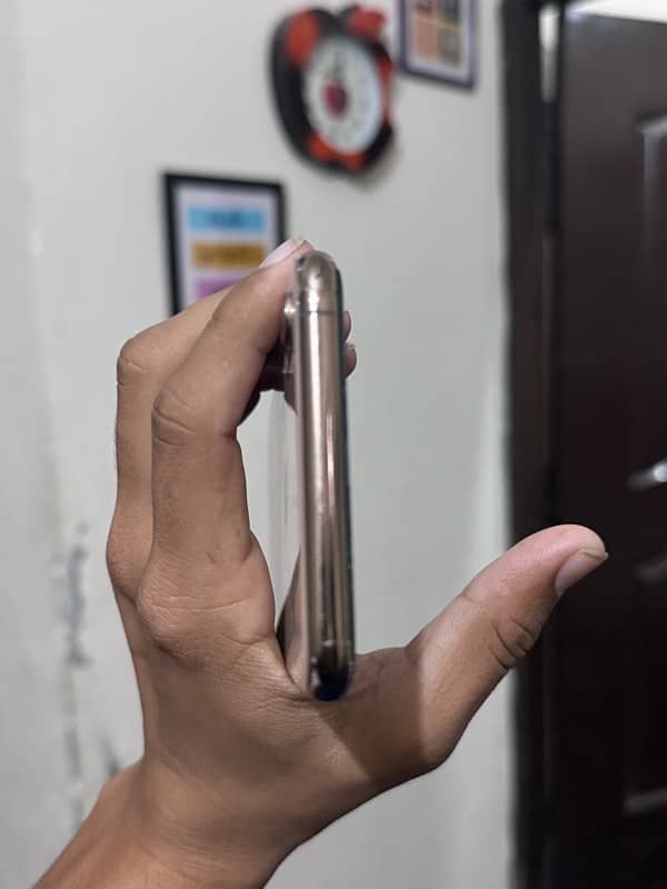 iPhone XS Max pta approved 10 /10 5