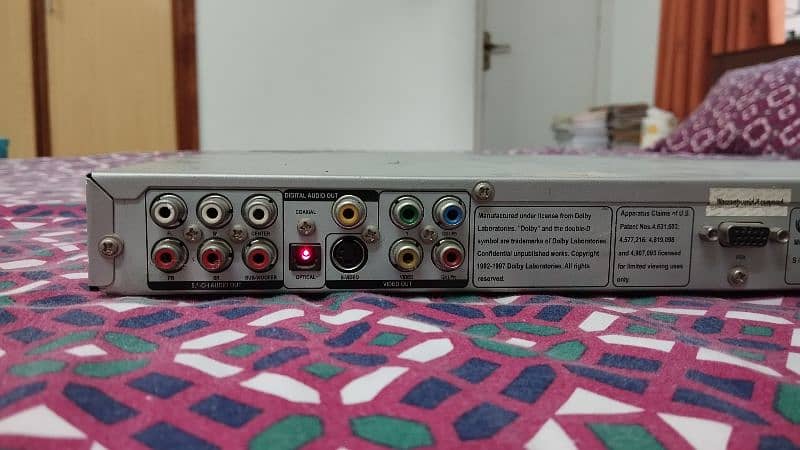 CD /DVD player Omni orignal 1