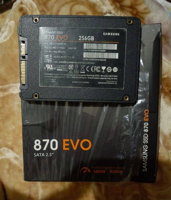 Samsung SSD  256gb 0