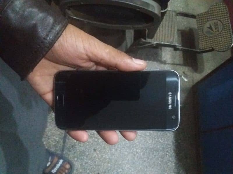 Samsung S7  made in japan 0