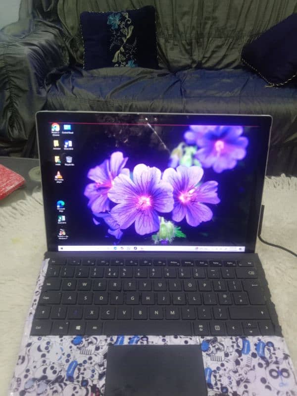 Microsoft Surface Pro 4 i5 6th touch 5