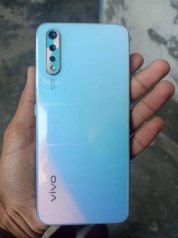 vivo s1 4 128 1