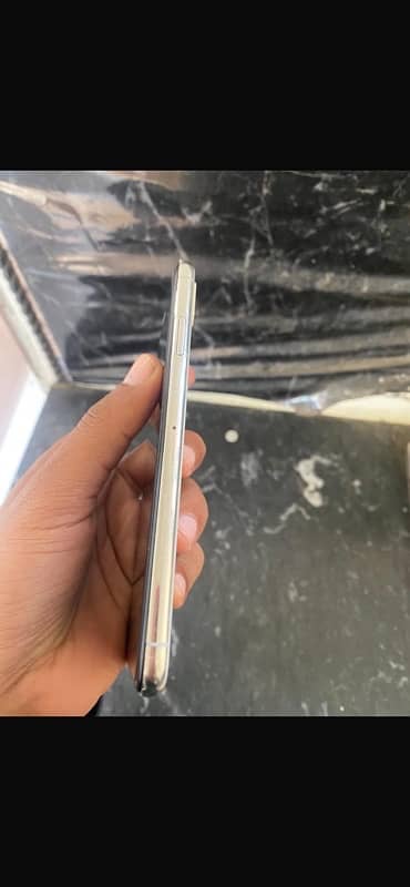 iphne XS MAX PTA 5