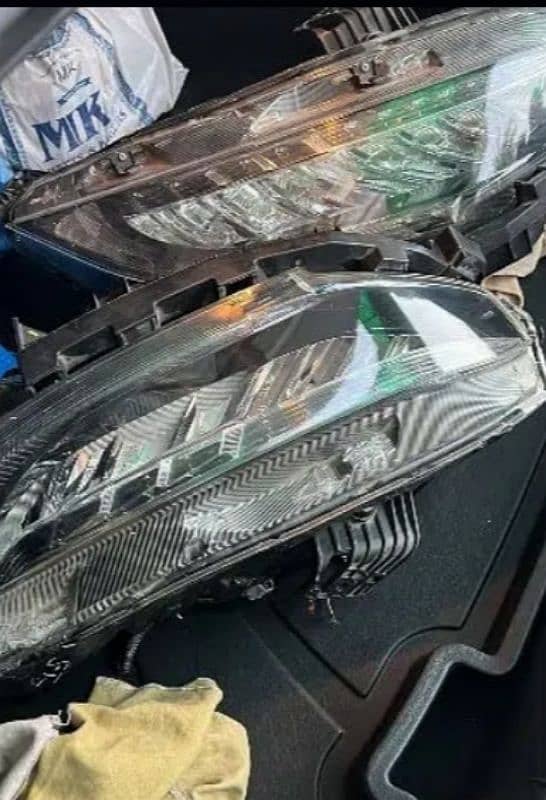 Honda civic  headlights +fogligts reborn ,civic CF, new modle civic x 16