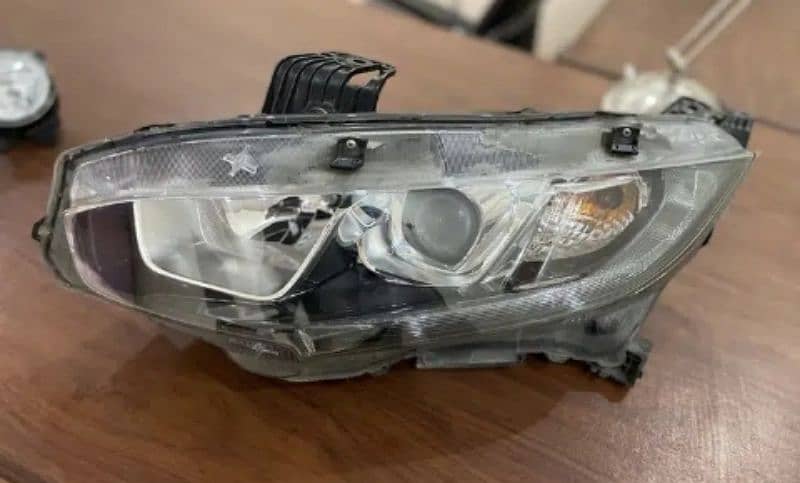 Honda civic  headlights +fogligts reborn ,civic CF, new modle civic x 17