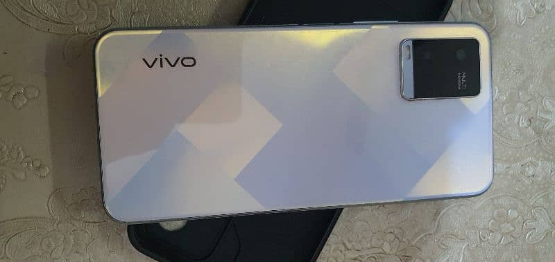 Vivo Y21 2