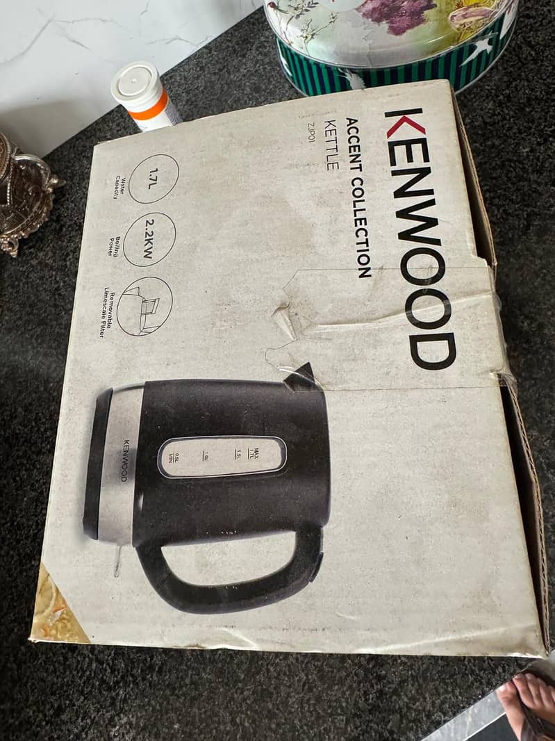 Brand New Kenwood electric kettle 1.7 with warranty 1