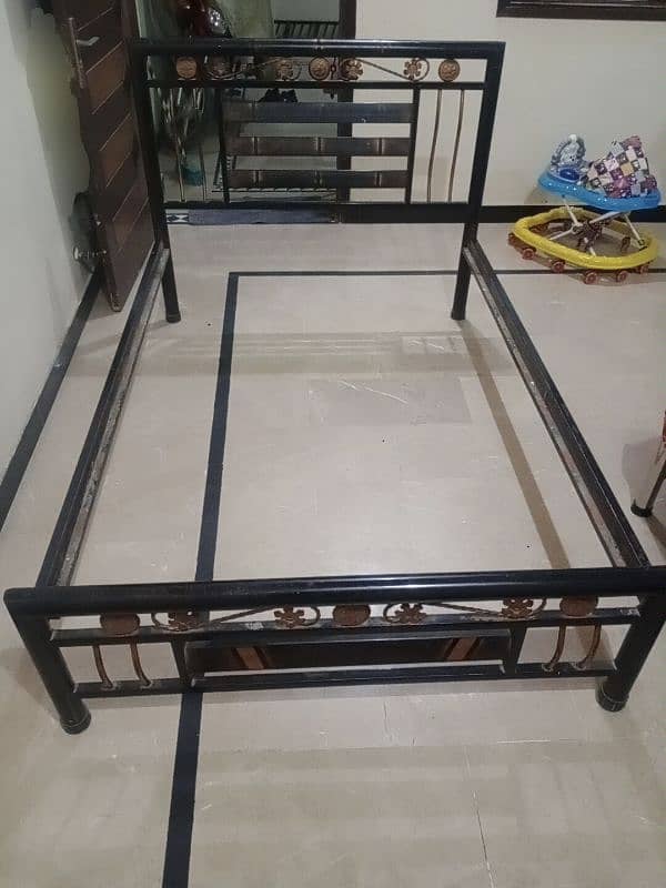 single bed 2