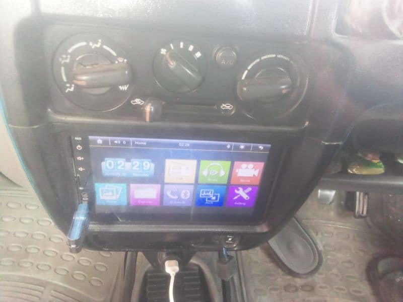 Car led screen USB AUX ,blue tooth connected 0