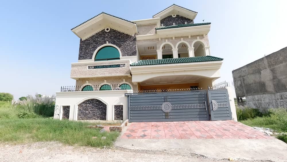 10 Marla Double Unit House. For Sale in Gulshan e Sehat. E-18 Islamabad. 0