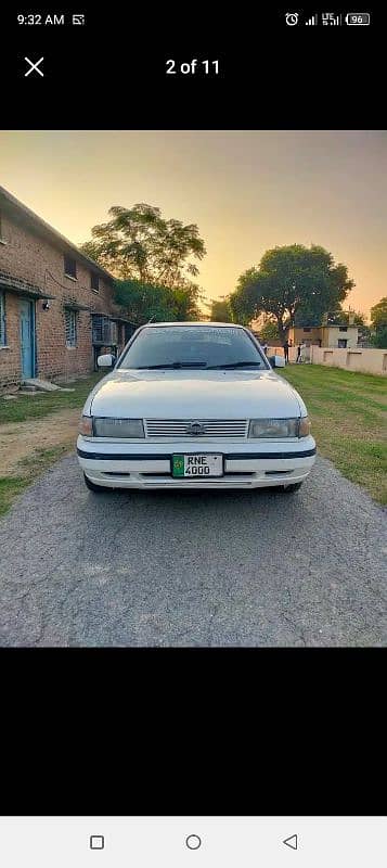 Nissan Sunny 1990 4