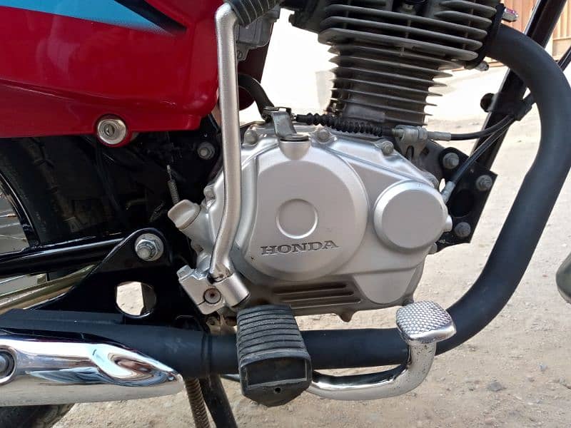 Honda 125 2024 Zero bike ha bhot kam chale ha 2