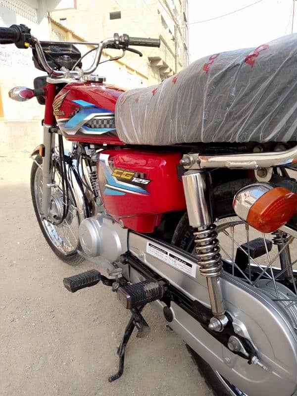 Honda 125 2024 Zero bike ha bhot kam chale ha 3