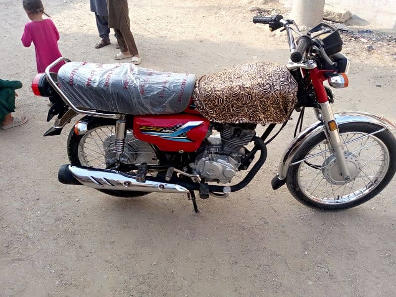 Honda 125 2024 Zero bike ha bhot kam chale ha 8