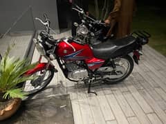 Suzuki GS 150