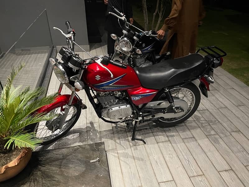 Suzuki GS 150 1