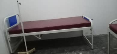 10/10 Medical Bed